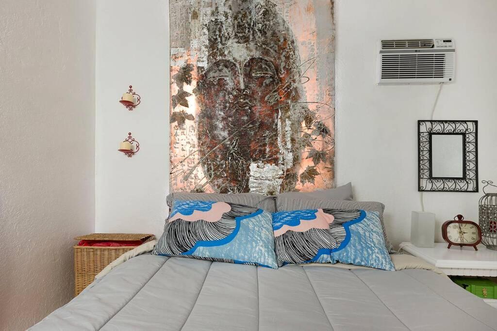 1 Bedroom Apt Near Coconut Grove Miami Exterior photo